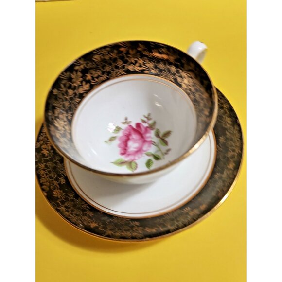 Staffordshire House Fine Bone China Hand Painted Tea Cup and Saucer - Picture 3 of 10